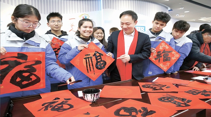 迎新春文化體驗(yàn)過大年.jpg